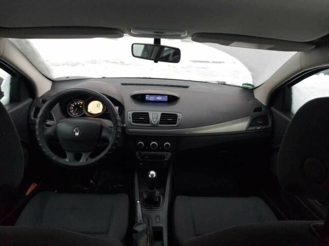 Черный Рено Меган, объемом двигателя 1.6 л и пробегом 166 тыс. км за 7600 $, фото 7 на Automoto.ua