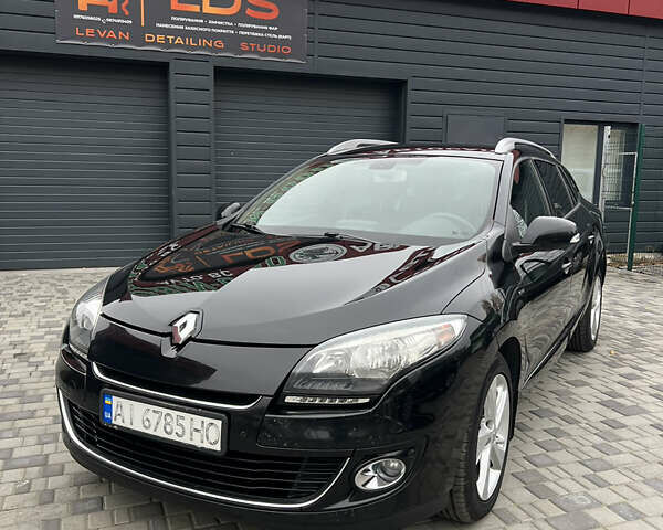 Черный Рено Меган, объемом двигателя 1.46 л и пробегом 239 тыс. км за 8500 $, фото 2 на Automoto.ua