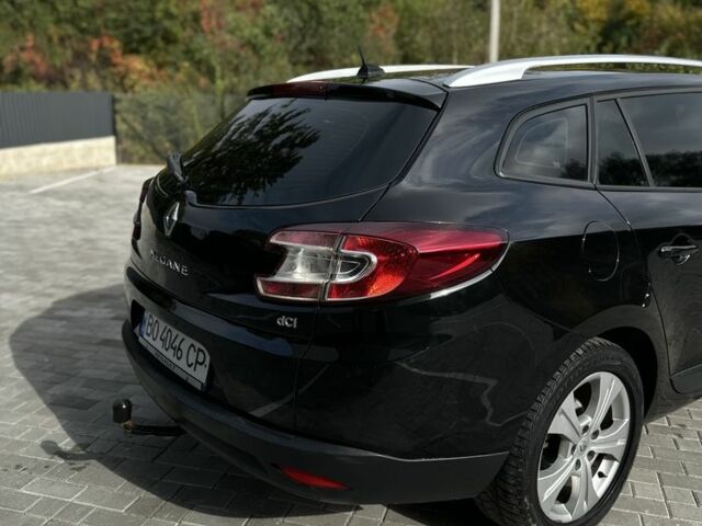 Рено Меган 2012 в Кременце на Automoto.ua Черный Рено Меган, объемом двигателя 1.5 л и пробегом 254 тыс. км за 5950 $, фото 15 на Automoto.ua