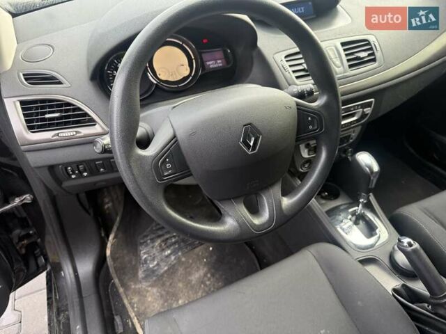 Черный Рено Меган, объемом двигателя 1.5 л и пробегом 194 тыс. км за 8700 $, фото 3 на Automoto.ua