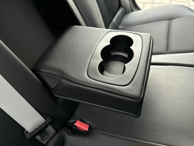 Черный Рено Меган, объемом двигателя 1.5 л и пробегом 217 тыс. км за 8750 $, фото 17 на Automoto.ua