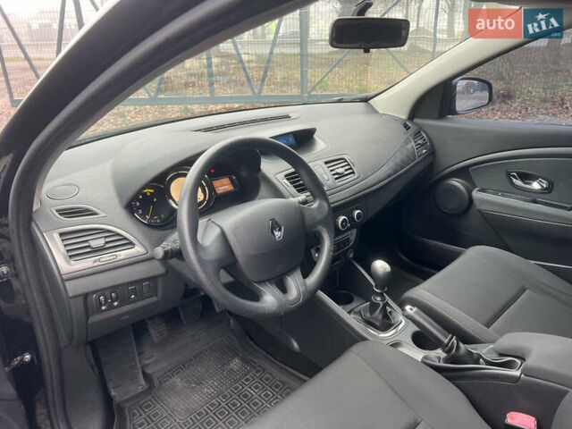 Черный Рено Меган, объемом двигателя 1.46 л и пробегом 243 тыс. км за 6950 $, фото 11 на Automoto.ua