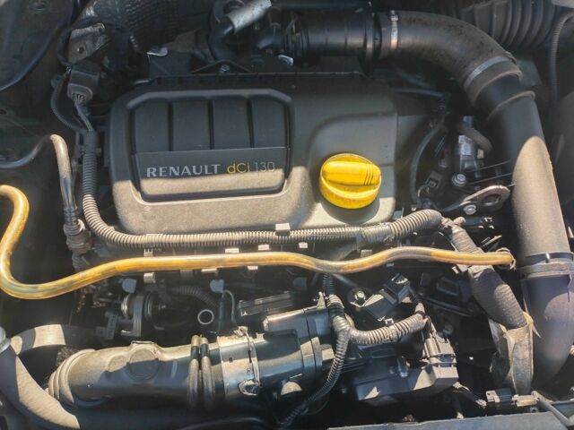 Чорний Рено Меган, об'ємом двигуна 1.6 л та пробігом 300 тис. км за 1740 $, фото 5 на Automoto.ua