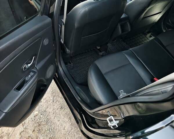 Черный Рено Меган, объемом двигателя 1.4 л и пробегом 187 тыс. км за 7100 $, фото 21 на Automoto.ua