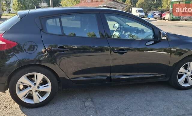 Чорний Рено Меган, об'ємом двигуна 1.46 л та пробігом 260 тис. км за 8300 $, фото 3 на Automoto.ua