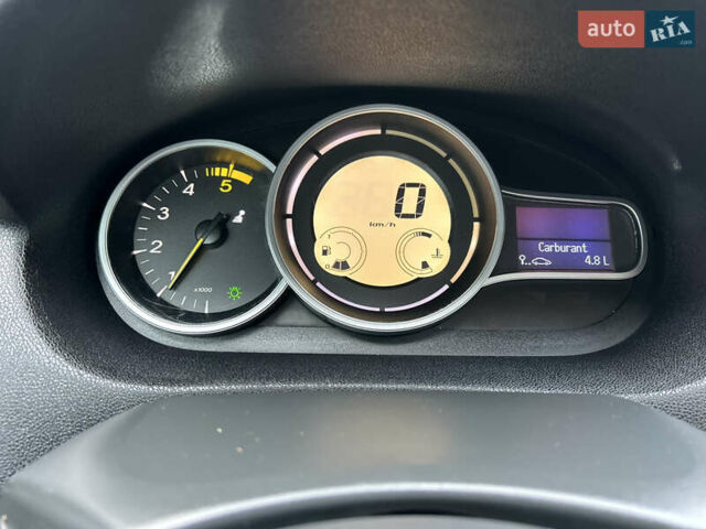 Чорний Рено Меган, об'ємом двигуна 1.5 л та пробігом 168 тис. км за 8500 $, фото 54 на Automoto.ua