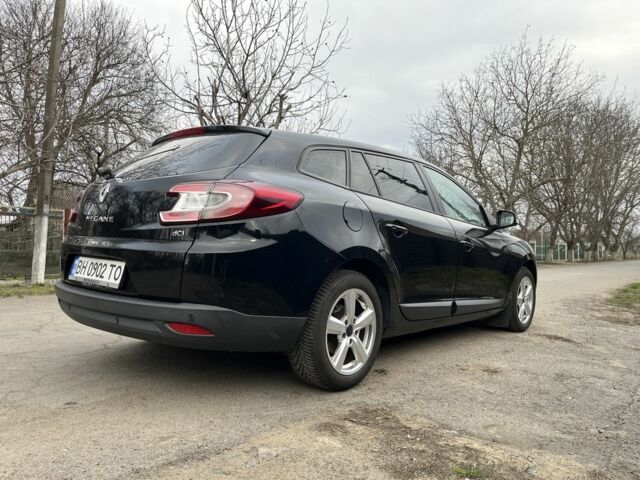 Чорний Рено Меган, об'ємом двигуна 1.5 л та пробігом 207 тис. км за 7699 $, фото 3 на Automoto.ua