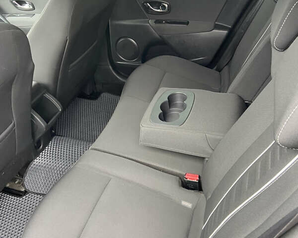 Чорний Рено Меган, об'ємом двигуна 1.5 л та пробігом 212 тис. км за 7550 $, фото 12 на Automoto.ua