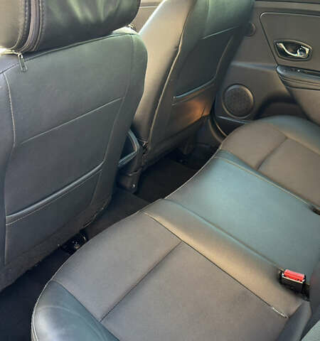 Черный Рено Меган, объемом двигателя 1.46 л и пробегом 220 тыс. км за 9300 $, фото 28 на Automoto.ua