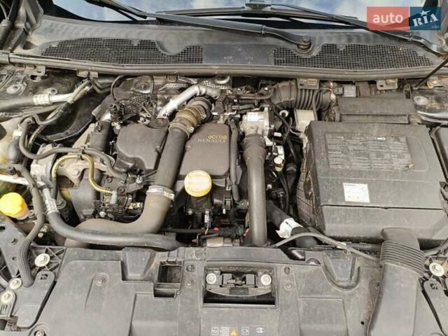 Черный Рено Меган, объемом двигателя 1.46 л и пробегом 203 тыс. км за 7600 $, фото 17 на Automoto.ua