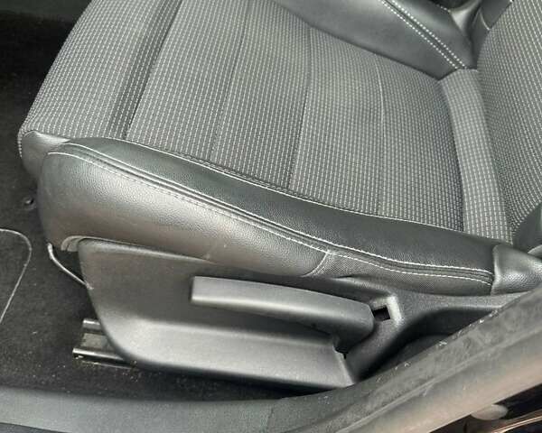 Черный Рено Меган, объемом двигателя 1.5 л и пробегом 215 тыс. км за 8650 $, фото 13 на Automoto.ua