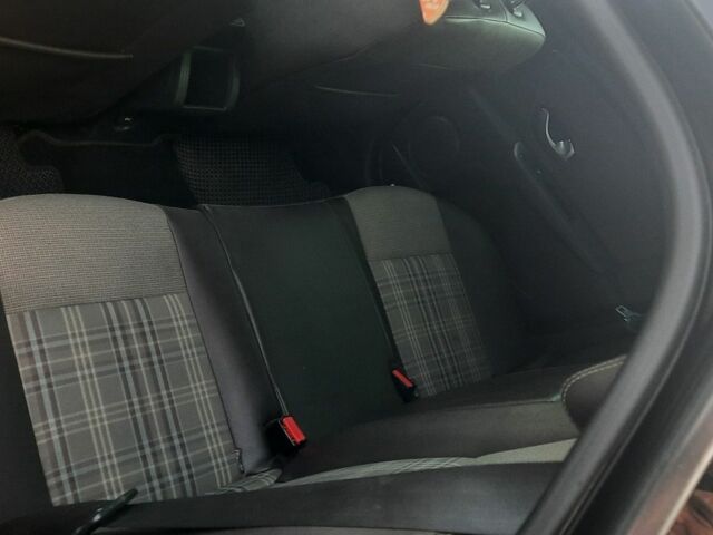 Черный Рено Меган, объемом двигателя 0 л и пробегом 280 тыс. км за 7500 $, фото 8 на Automoto.ua