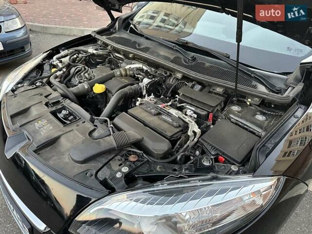 Рено Меган 2012 в Николаеве на Automoto.ua Черный Рено Меган, объемом двигателя 1.5 л и пробегом 275 тыс. км за 7700 $, фото 46 на Automoto.ua