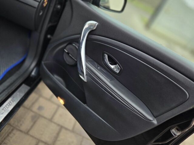 Черный Рено Меган, объемом двигателя 1.5 л и пробегом 197 тыс. км за 8000 $, фото 10 на Automoto.ua