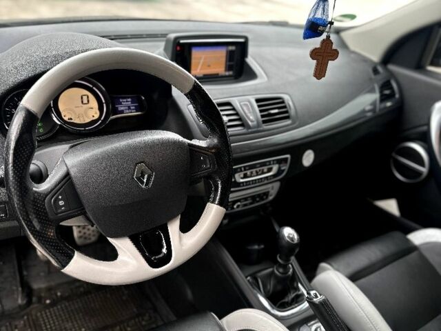 Черный Рено Меган, объемом двигателя 1.5 л и пробегом 234 тыс. км за 8999 $, фото 23 на Automoto.ua