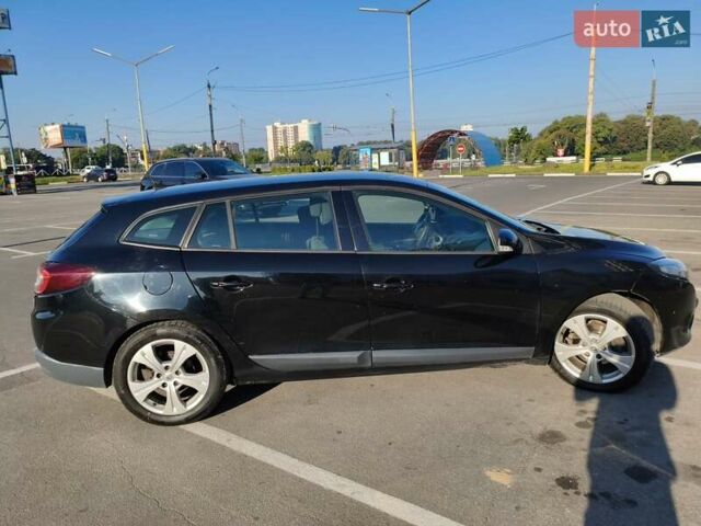 Рено Меган 2012 у Хмельницькому на Automoto.ua Чорний Рено Меган, об'ємом двигуна 1.46 л та пробігом 378 тис. км за 6400 $, фото 6 на Automoto.ua