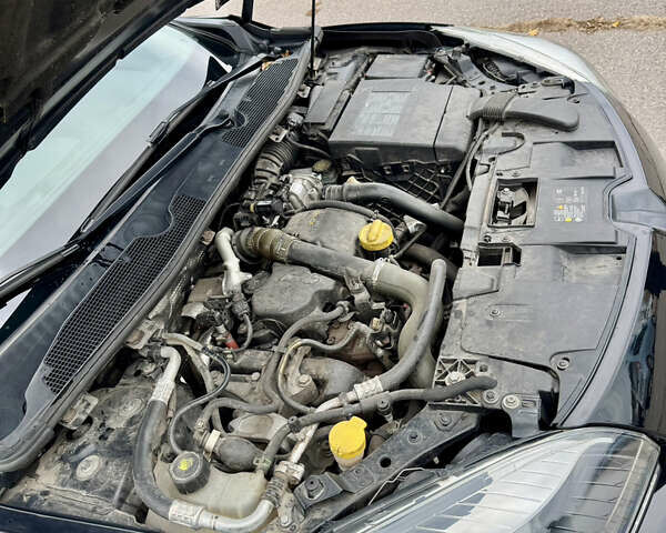 Черный Рено Меган, объемом двигателя 1.5 л и пробегом 240 тыс. км за 8200 $, фото 34 на Automoto.ua