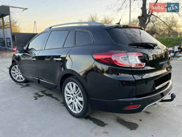 Черный Рено Меган, объемом двигателя 1.5 л и пробегом 139 тыс. км за 10500 $, фото 5 на Automoto.ua