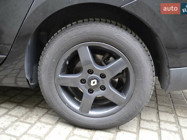 Черный Рено Меган, объемом двигателя 1.46 л и пробегом 220 тыс. км за 8999 $, фото 20 на Automoto.ua