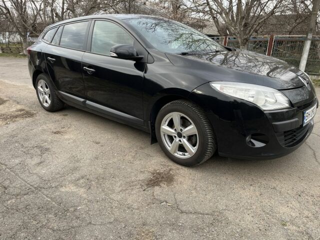 Чорний Рено Меган, об'ємом двигуна 1.5 л та пробігом 207 тис. км за 7699 $, фото 2 на Automoto.ua