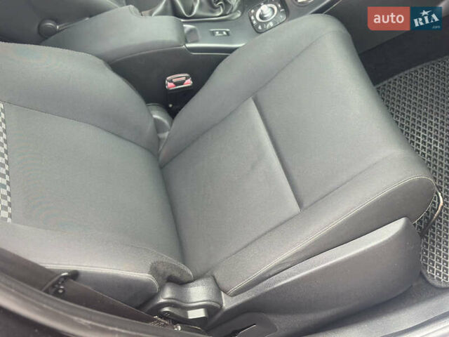 Черный Рено Меган, объемом двигателя 1.5 л и пробегом 236 тыс. км за 7250 $, фото 15 на Automoto.ua