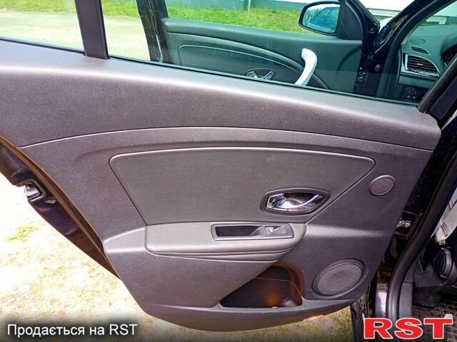 Черный Рено Меган, объемом двигателя 1.5 л и пробегом 345 тыс. км за 8500 $, фото 1 на Automoto.ua