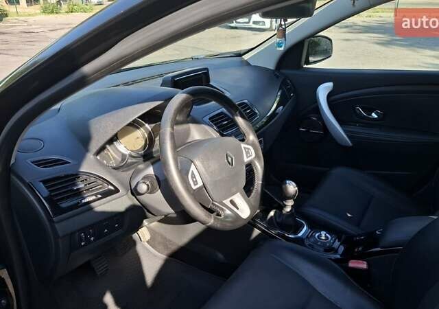 Чорний Рено Меган, об'ємом двигуна 1.46 л та пробігом 260 тис. км за 8300 $, фото 16 на Automoto.ua