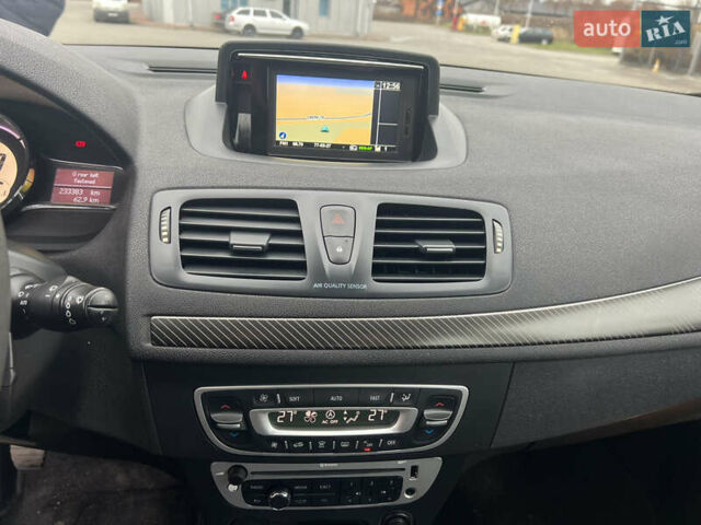 Черный Рено Меган, объемом двигателя 1.5 л и пробегом 233 тыс. км за 8200 $, фото 12 на Automoto.ua