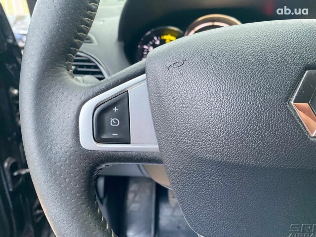 Чорний Рено Меган, об'ємом двигуна 1.5 л та пробігом 269 тис. км за 9390 $, фото 33 на Automoto.ua