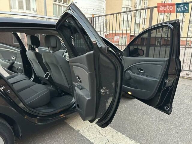 Рено Меган 2012 в Николаеве на Automoto.ua Черный Рено Меган, объемом двигателя 1.5 л и пробегом 275 тыс. км за 7700 $, фото 32 на Automoto.ua