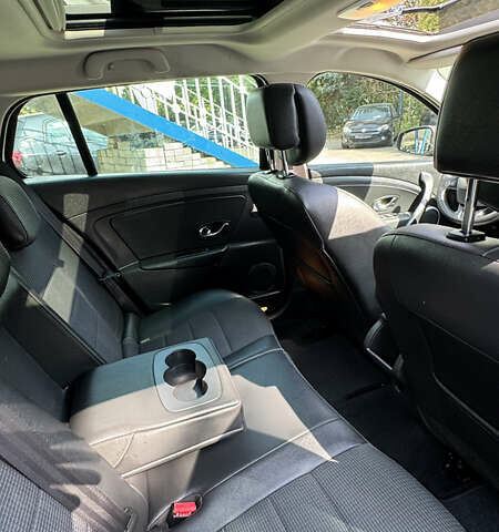 Черный Рено Меган, объемом двигателя 1.5 л и пробегом 210 тыс. км за 9400 $, фото 33 на Automoto.ua