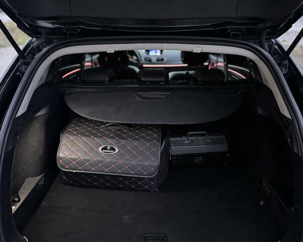 Черный Рено Меган, объемом двигателя 1.46 л и пробегом 325 тыс. км за 8000 $, фото 12 на Automoto.ua