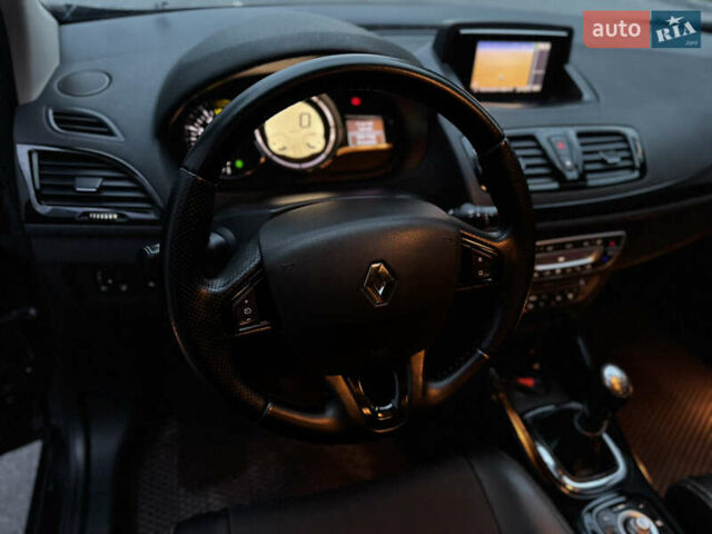 Черный Рено Меган, объемом двигателя 1.5 л и пробегом 214 тыс. км за 7600 $, фото 33 на Automoto.ua
