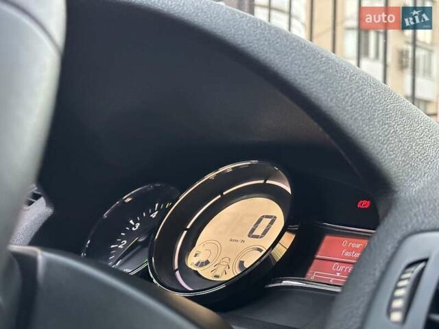 Рено Меган 2012 в Николаеве на Automoto.ua Черный Рено Меган, объемом двигателя 1.5 л и пробегом 275 тыс. км за 7700 $, фото 41 на Automoto.ua