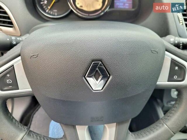 Чорний Рено Меган, об'ємом двигуна 1.5 л та пробігом 290 тис. км за 7700 $, фото 18 на Automoto.ua