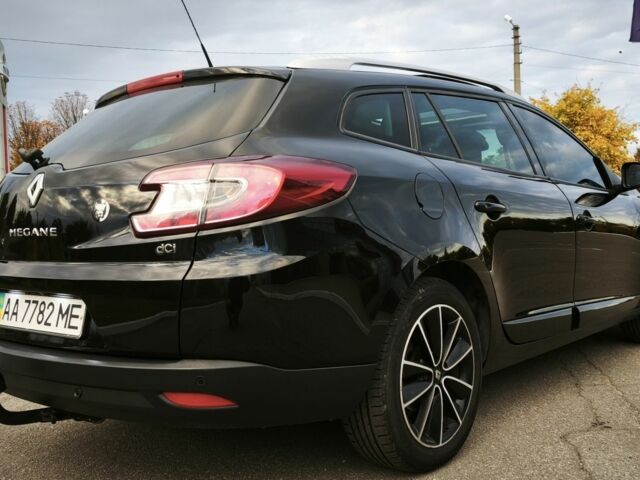 Черный Рено Меган, объемом двигателя 1.5 л и пробегом 237 тыс. км за 7900 $, фото 3 на Automoto.ua
