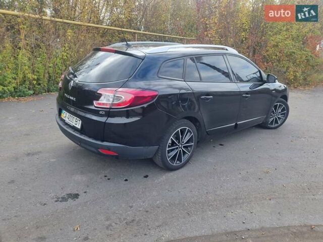 Рено Меган 2012 в Черкассах на Automoto.ua Черный Рено Меган, объемом двигателя 1.46 л и пробегом 208 тыс. км за 7650 $, фото 2 на Automoto.ua