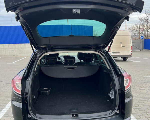 Черный Рено Меган, объемом двигателя 1.46 л и пробегом 216 тыс. км за 8500 $, фото 9 на Automoto.ua