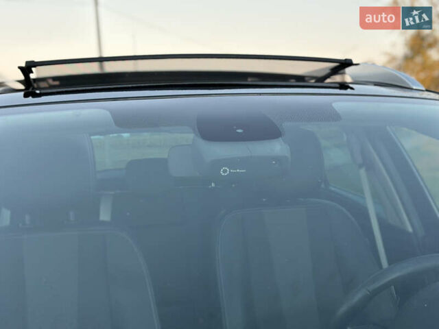 Черный Рено Меган, объемом двигателя 1.5 л и пробегом 270 тыс. км за 8900 $, фото 51 на Automoto.ua