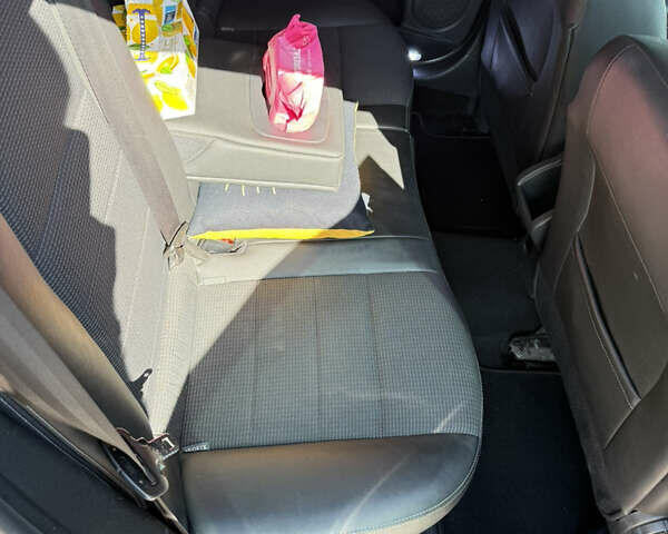 Рено Меган 2012 у Шепетовке на Automoto.ua Чорний Рено Меган, об'ємом двигуна 1.46 л та пробігом 305 тис. км за 8100 $, фото 9 на Automoto.ua