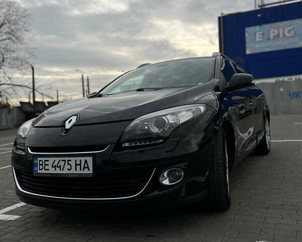 Черный Рено Меган, объемом двигателя 1.46 л и пробегом 216 тыс. км за 8500 $, фото 3 на Automoto.ua