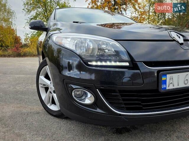 Черный Рено Меган, объемом двигателя 1.46 л и пробегом 238 тыс. км за 8900 $, фото 16 на Automoto.ua