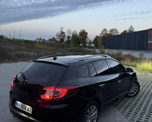 Черный Рено Меган, объемом двигателя 1.46 л и пробегом 325 тыс. км за 8000 $, фото 4 на Automoto.ua