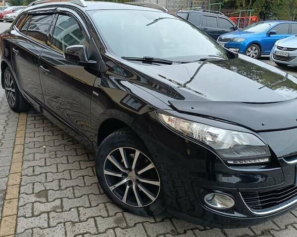Чорний Рено Меган, об'ємом двигуна 1.46 л та пробігом 255 тис. км за 8200 $, фото 4 на Automoto.ua