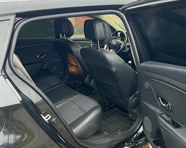 Черный Рено Меган, объемом двигателя 1.46 л и пробегом 280 тыс. км за 7300 $, фото 6 на Automoto.ua