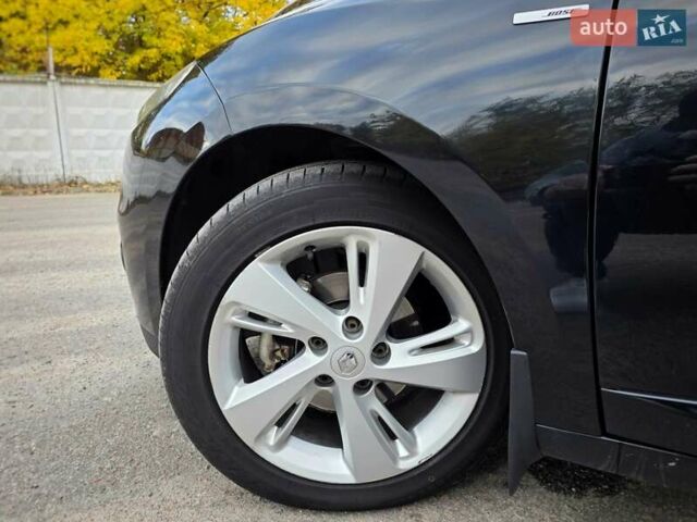 Черный Рено Меган, объемом двигателя 1.46 л и пробегом 238 тыс. км за 8900 $, фото 24 на Automoto.ua