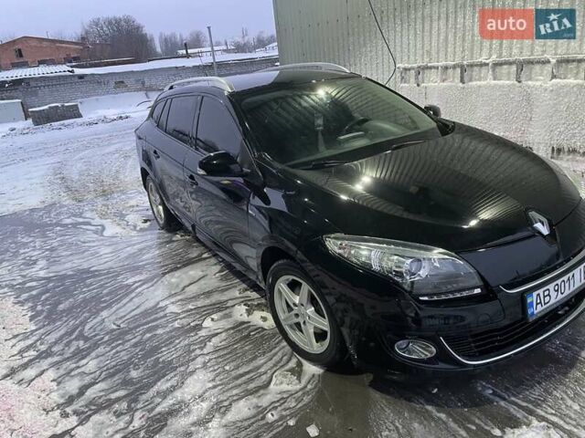 Черный Рено Меган, объемом двигателя 1.5 л и пробегом 230 тыс. км за 7600 $, фото 6 на Automoto.ua