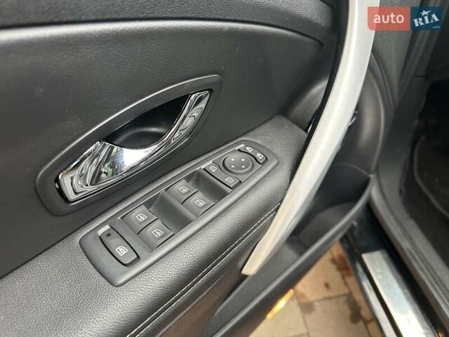 Черный Рено Меган, объемом двигателя 1.5 л и пробегом 261 тыс. км за 8500 $, фото 14 на Automoto.ua