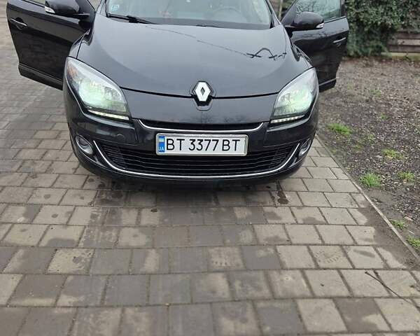 Черный Рено Меган, объемом двигателя 1.5 л и пробегом 197 тыс. км за 8000 $, фото 12 на Automoto.ua