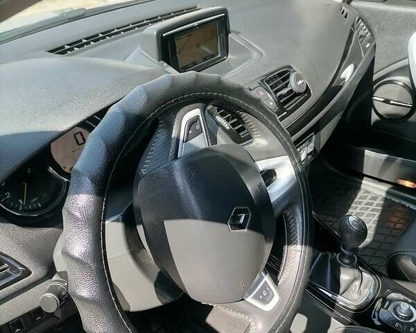 Черный Рено Меган, объемом двигателя 1.46 л и пробегом 219 тыс. км за 8100 $, фото 15 на Automoto.ua